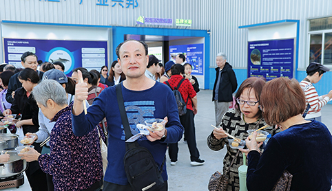 以美食為媒、為橋，生生農(nóng)業(yè)集團(tuán)將魚生文化與旅游相結(jié)合